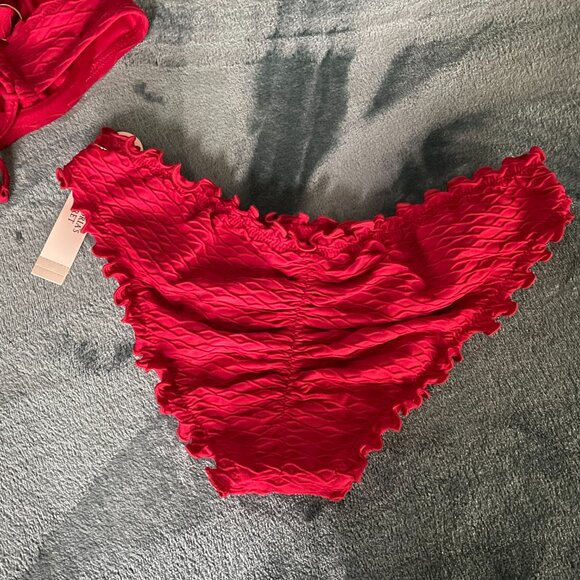 Victoria's Secret, Full Coverage Top, & Cheeky Bottoms, NEW! - Picture 7 of 10